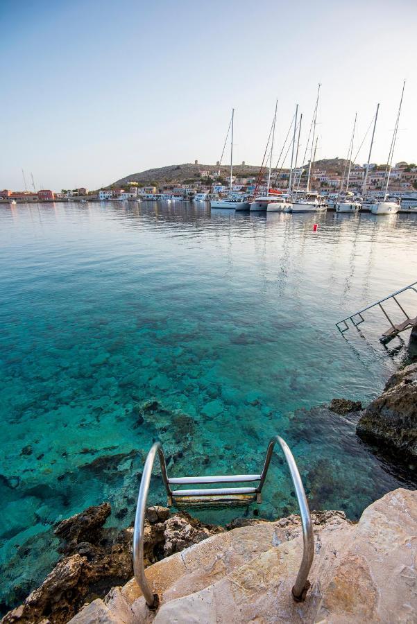 Villa Phaedra Chalki Town Exteriér fotografie